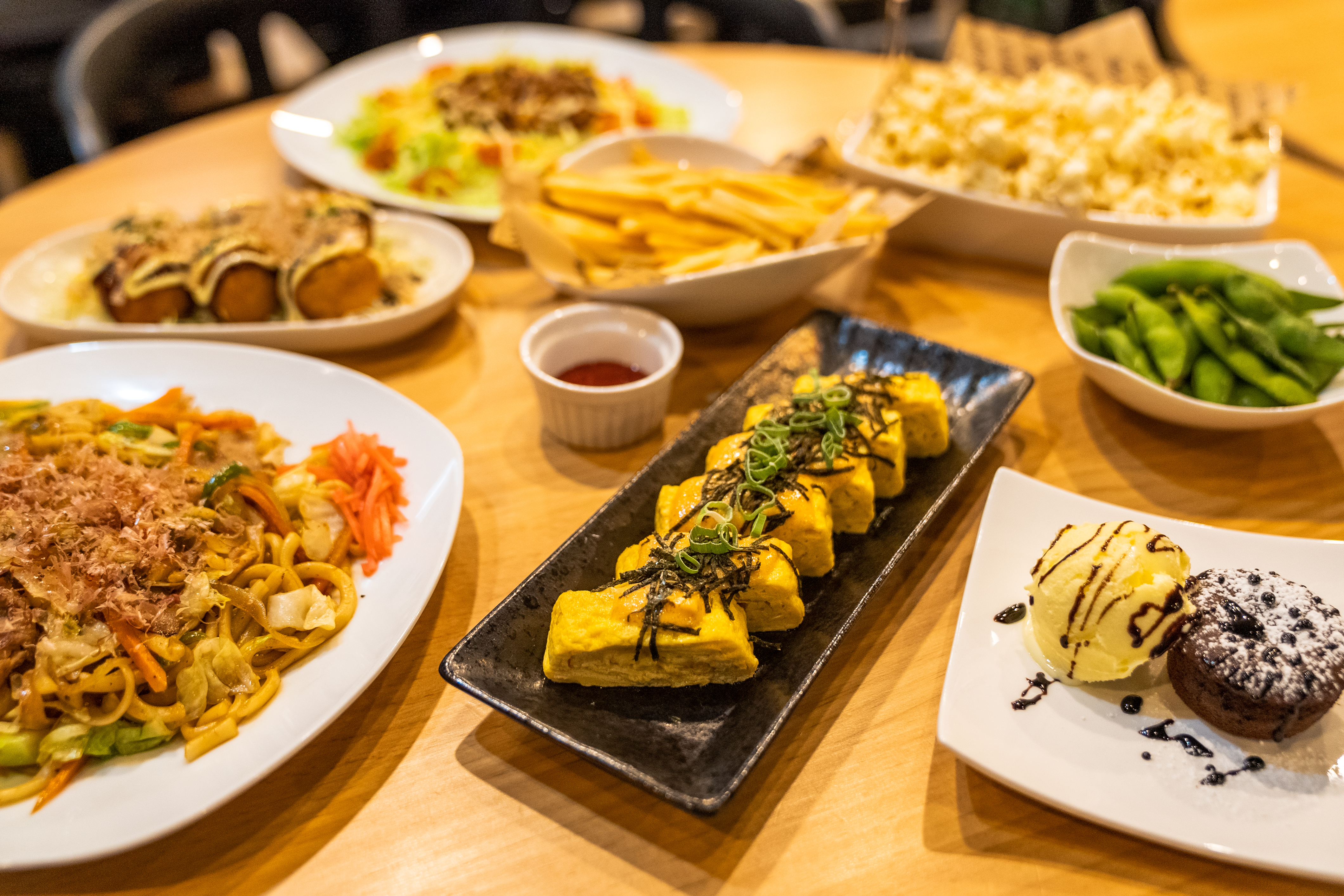 美味しい食事メニューが充実！